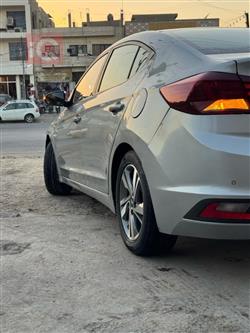 هيونداي أفانتي